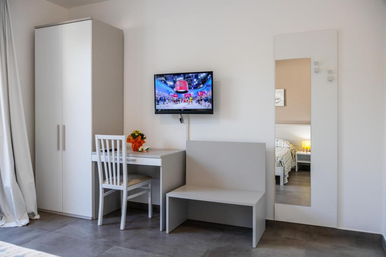 La Collina Di Montegrappa - With Heated Private Pool - With Shared Pool Apartahotel *