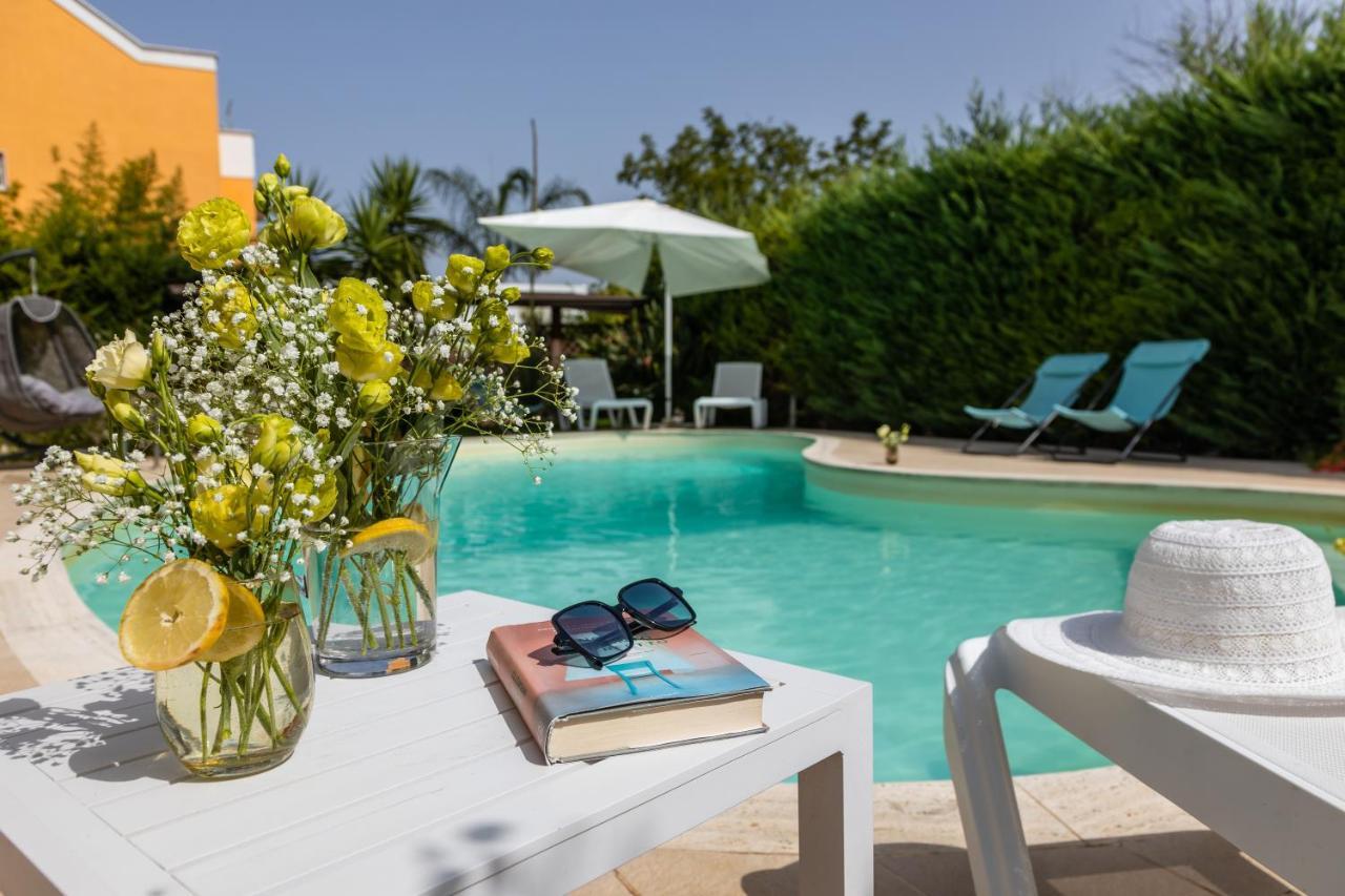 Aparthotel La Collina Di Montegrappa - With Heated Private Pool - With Shared Pool Tuglie
