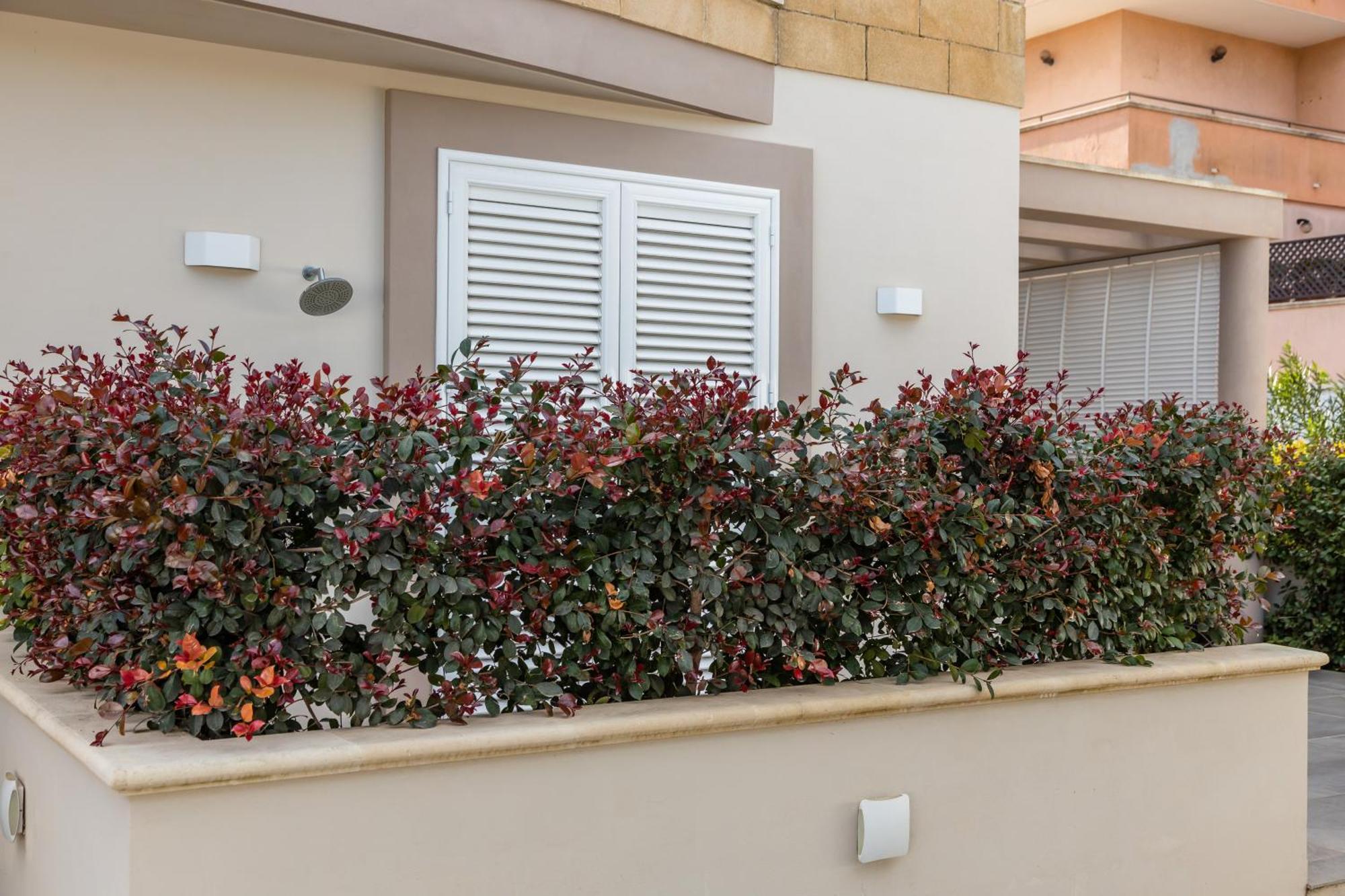 La Collina Di Montegrappa - With Heated Private Pool - With Shared Pool Apartahotel Tuglie