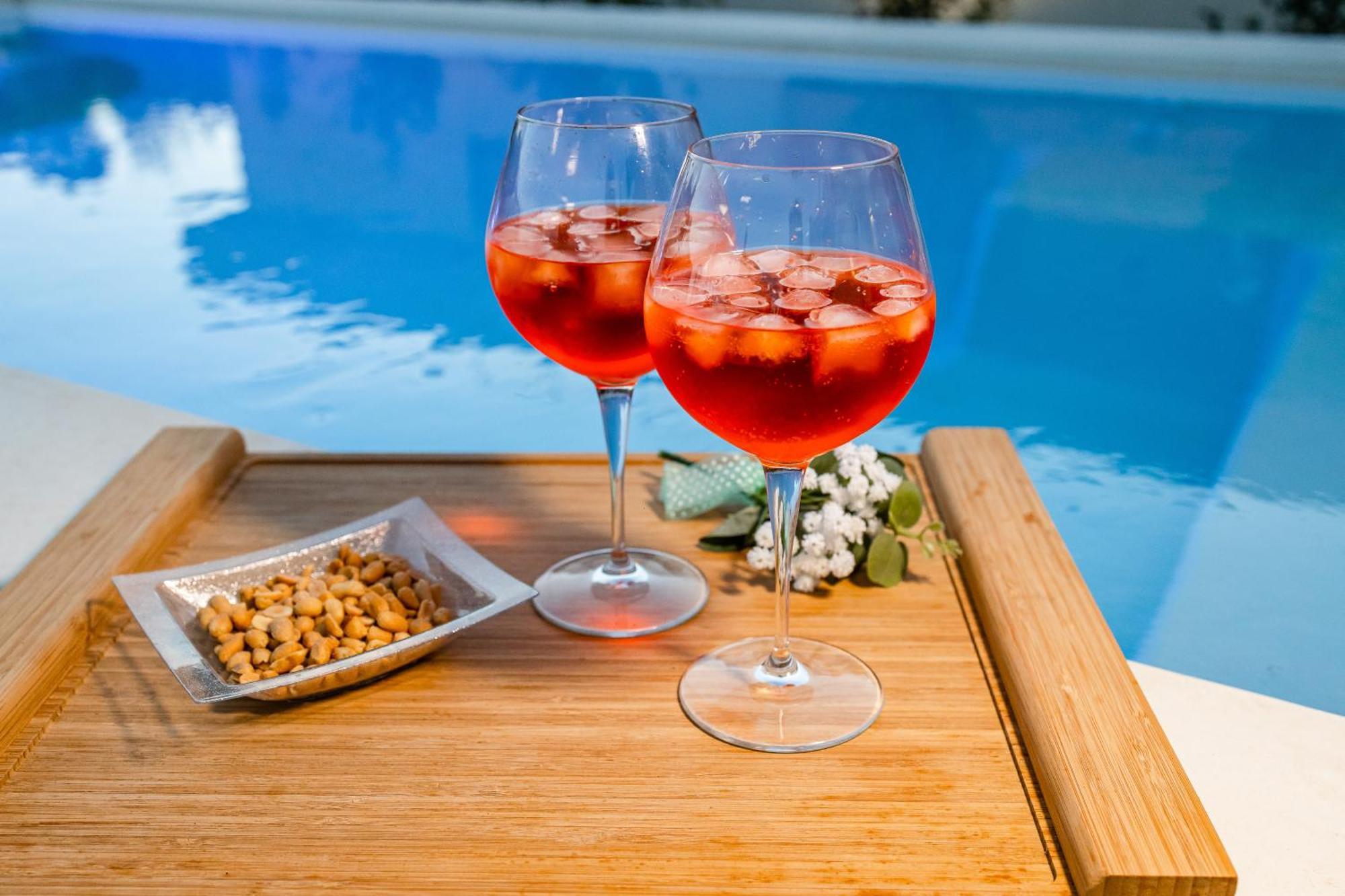 Appart hôtel La Collina Di Montegrappa - With Heated Private Pool - With Shared Pool *